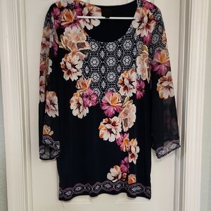 JM Collection Pink and Blue 3/4 Sleeve Graphic Tunic